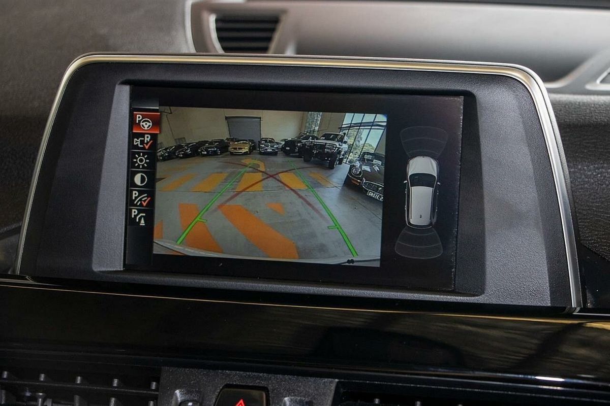 2017 BMW X1 sDrive18d F48