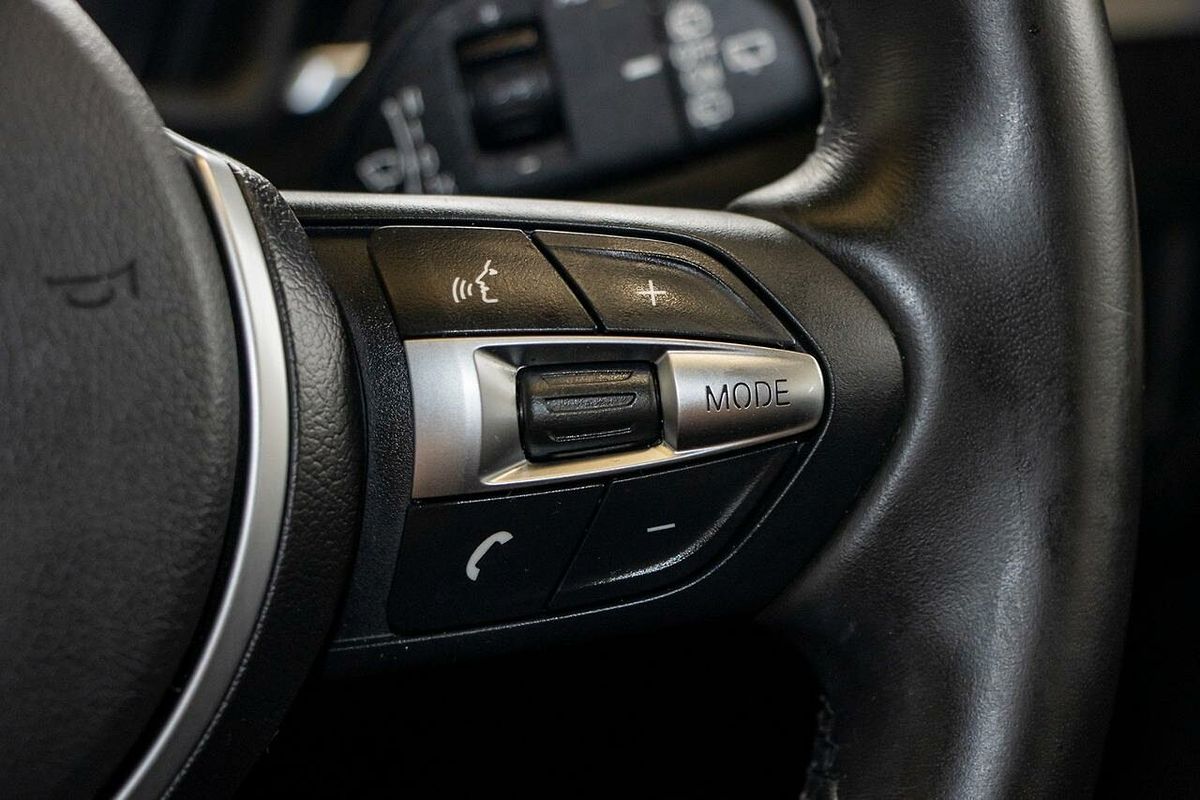 2017 BMW X1 sDrive18d F48