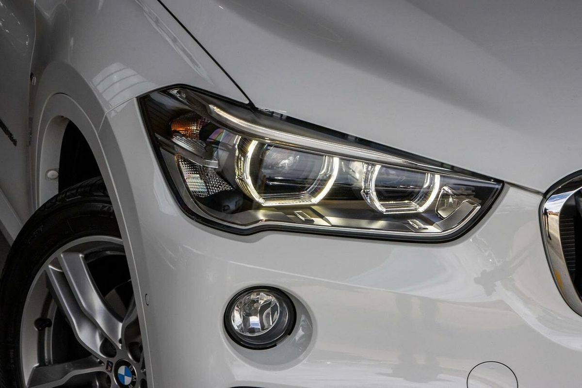 2017 BMW X1 sDrive18d F48