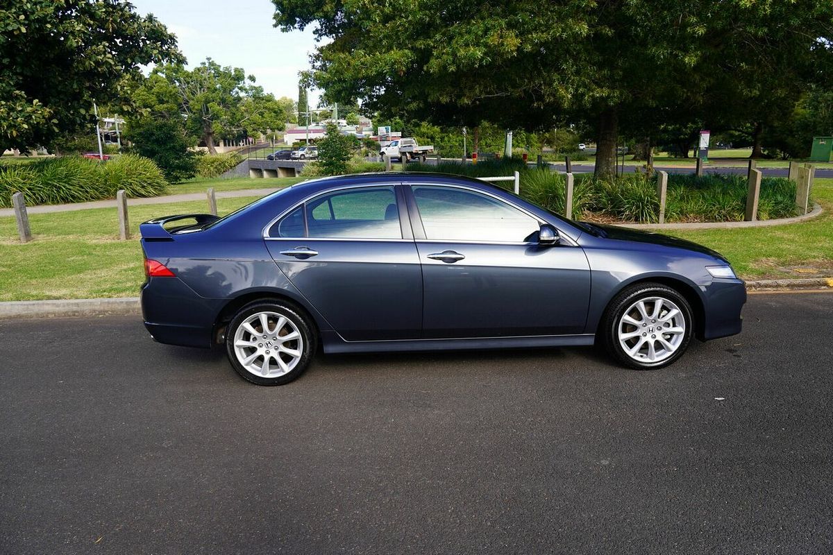 2006 Honda Accord Euro MY06 Upgrade