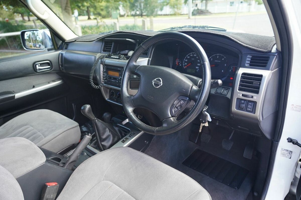 2011 Nissan Patrol ST (4x4) GU VII
