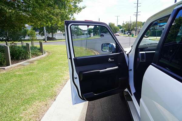 2011 Nissan Patrol ST (4x4) GU VII