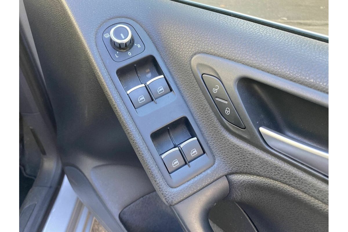 2014 Volkswagen Golf 118TSI VI