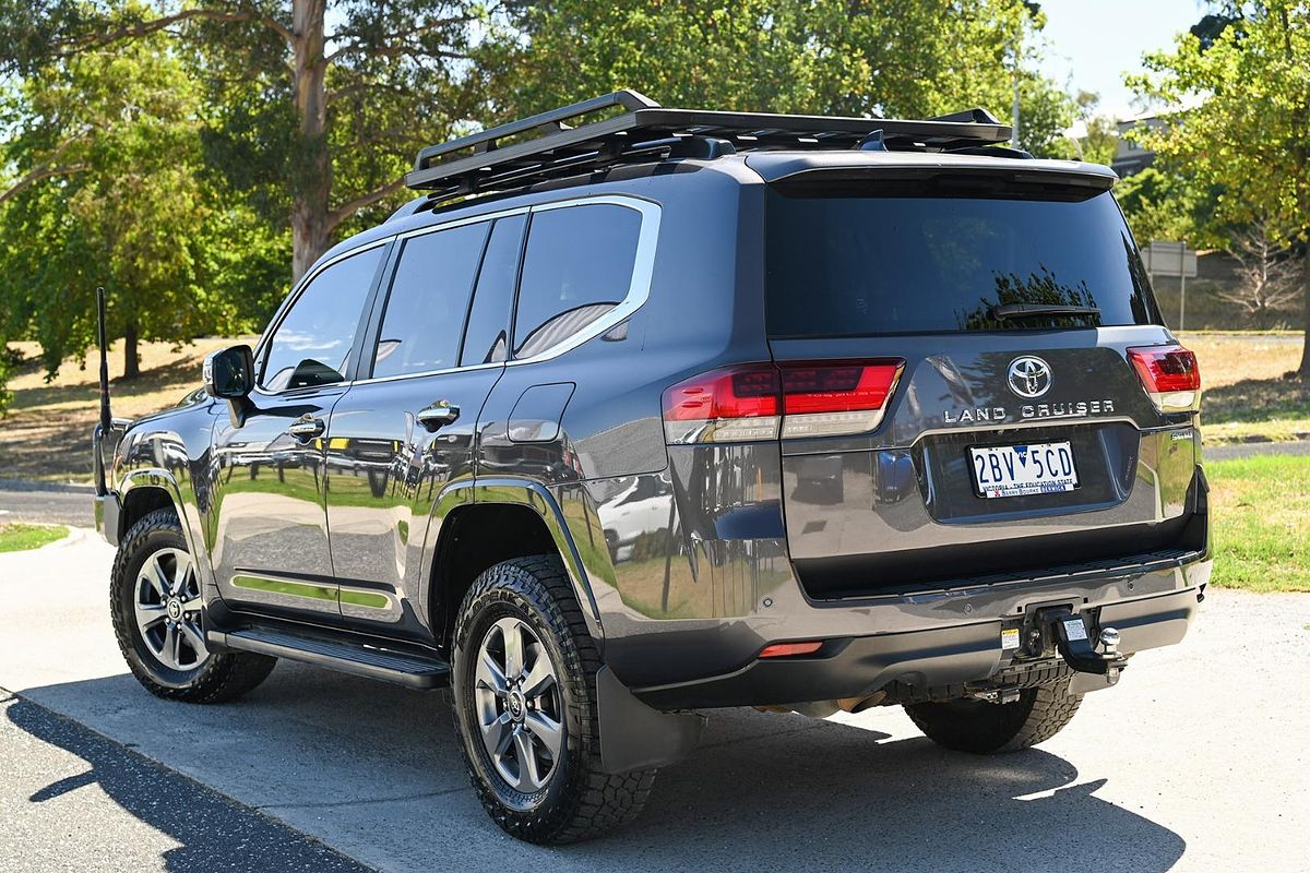 2022 Toyota Landcruiser Sahara ZX FJA300R