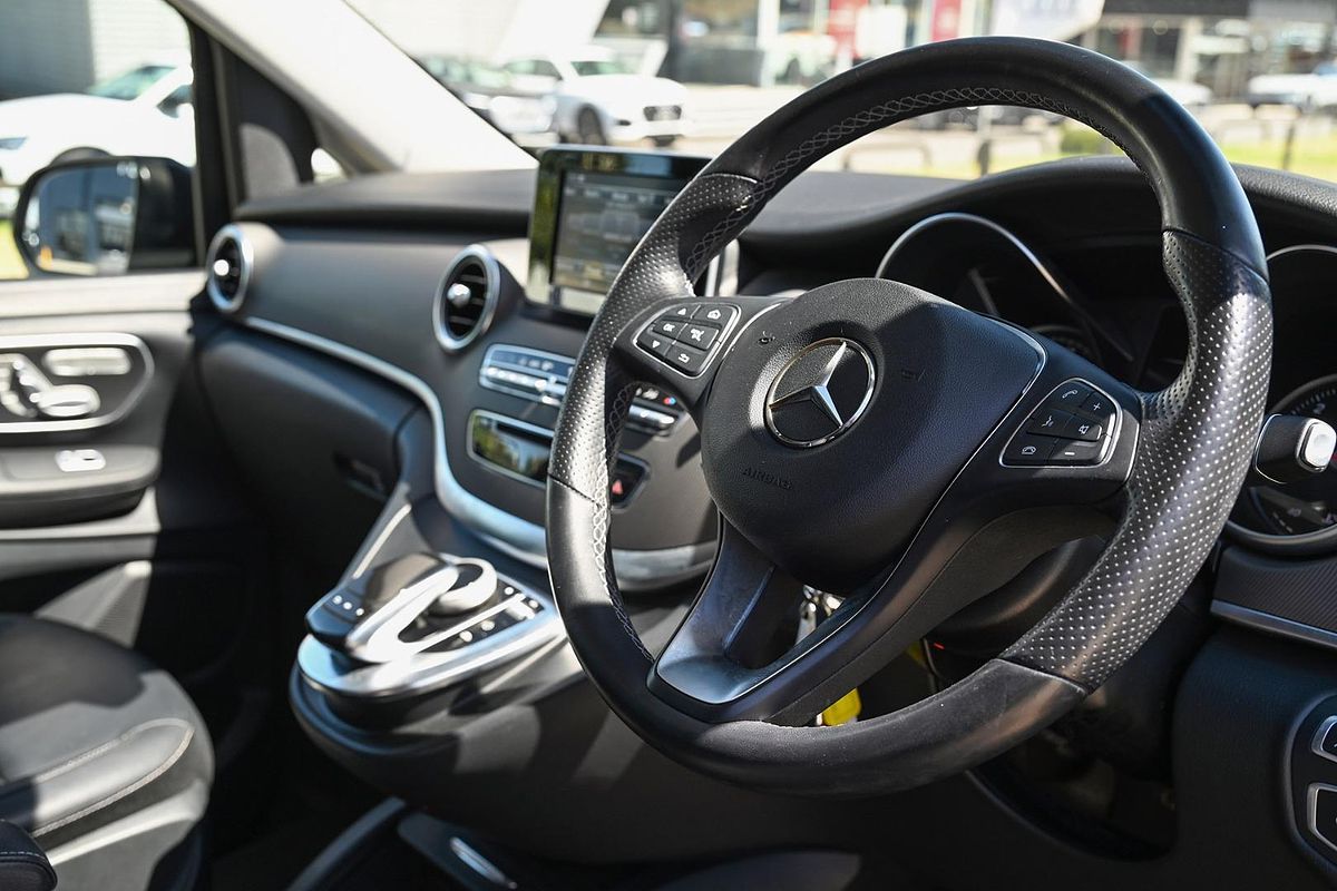 2020 Mercedes-Benz V-Class V220 d 447