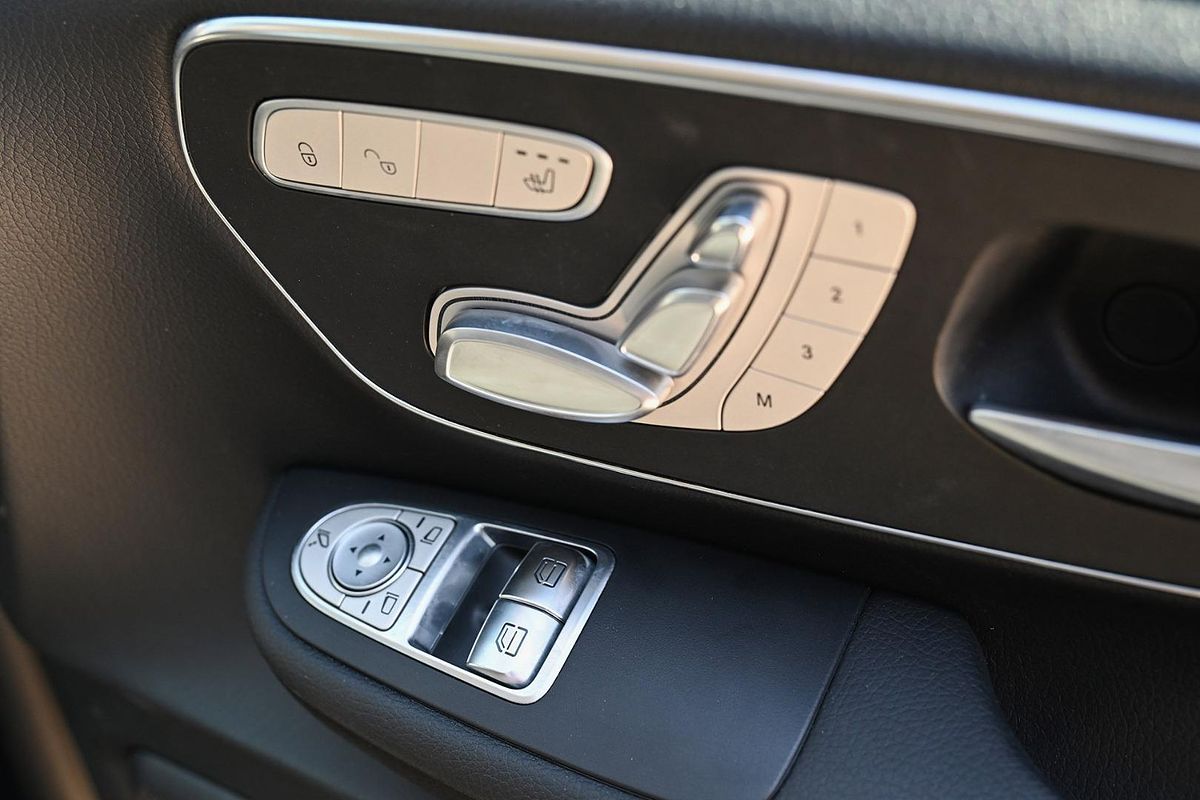 2020 Mercedes-Benz V-Class V220 d 447