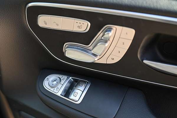 2020 Mercedes-Benz V-Class V220 d 447