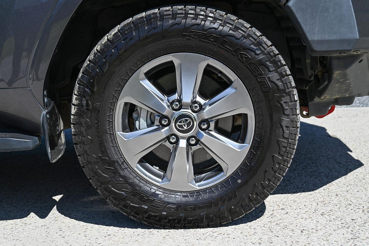 2022 Toyota Landcruiser Sahara ZX FJA300R