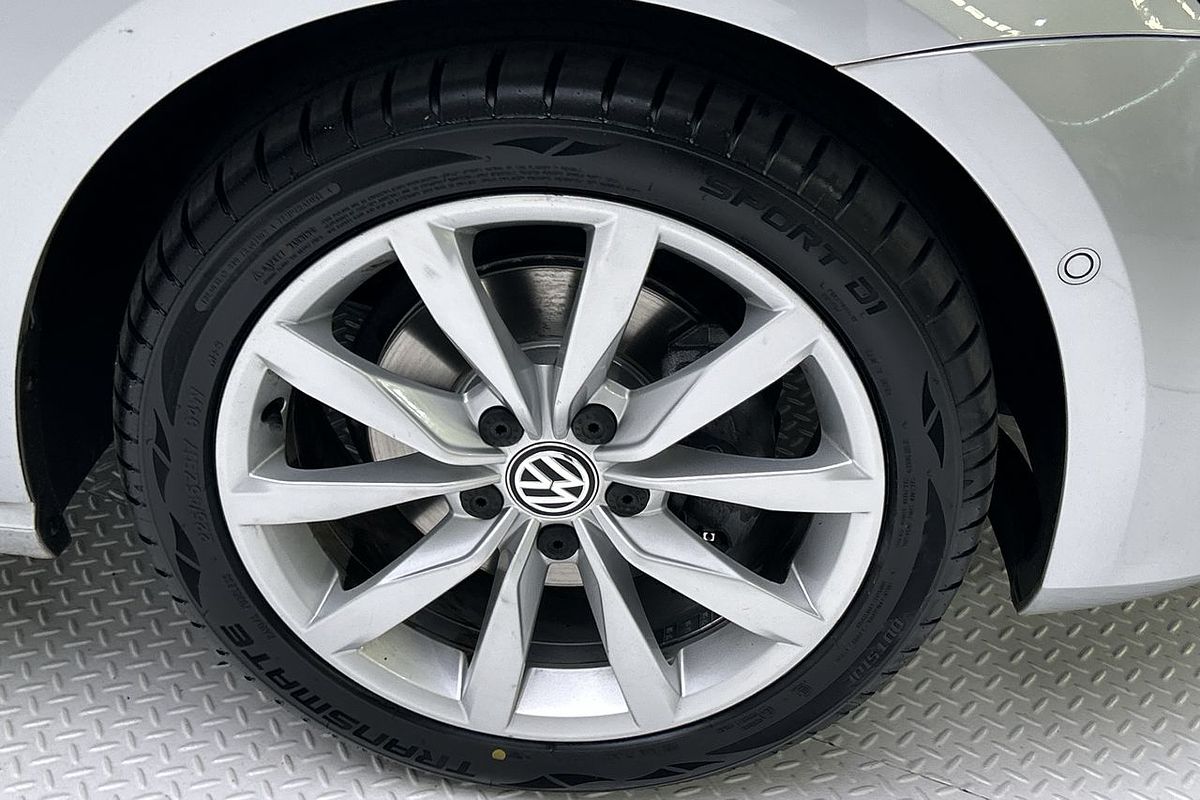 2015 Volkswagen Golf 110TSI Highline 7