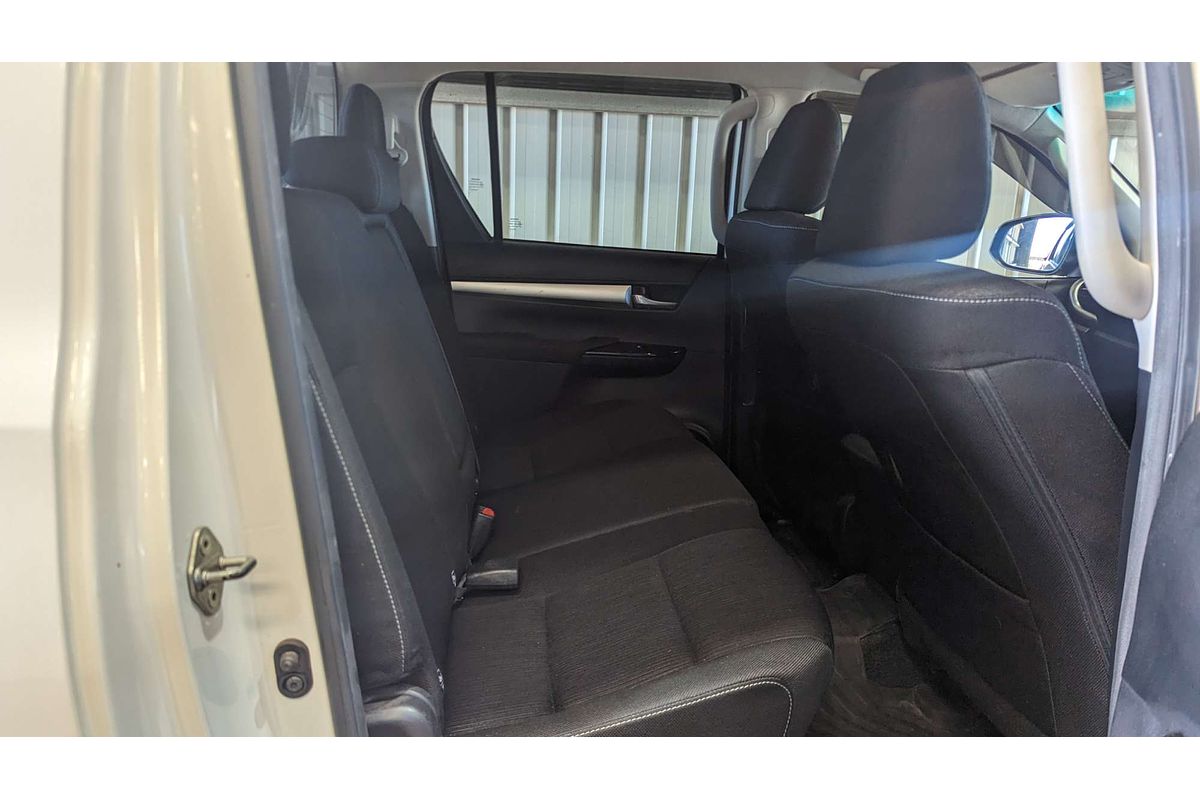 2016 Toyota Hilux SR5 GUN126R 4X4