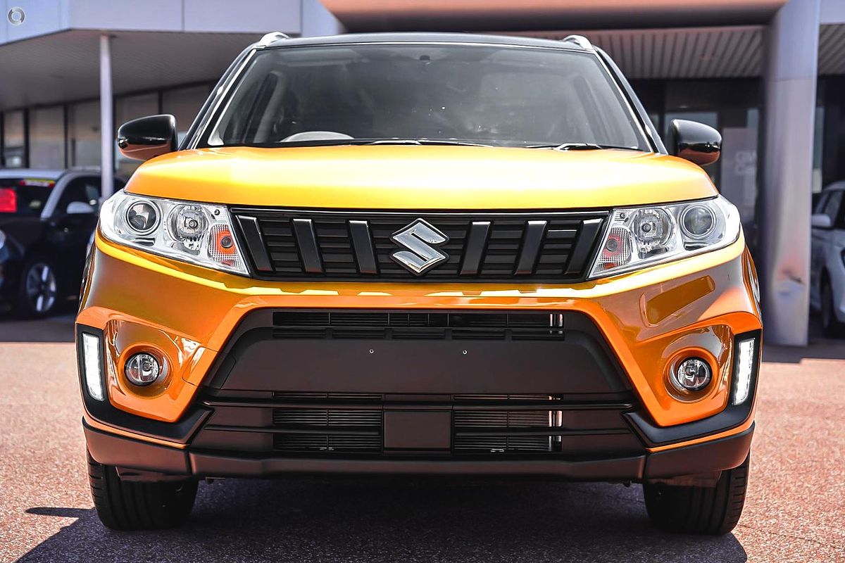 2024 Suzuki Vitara Shadow LY Series II