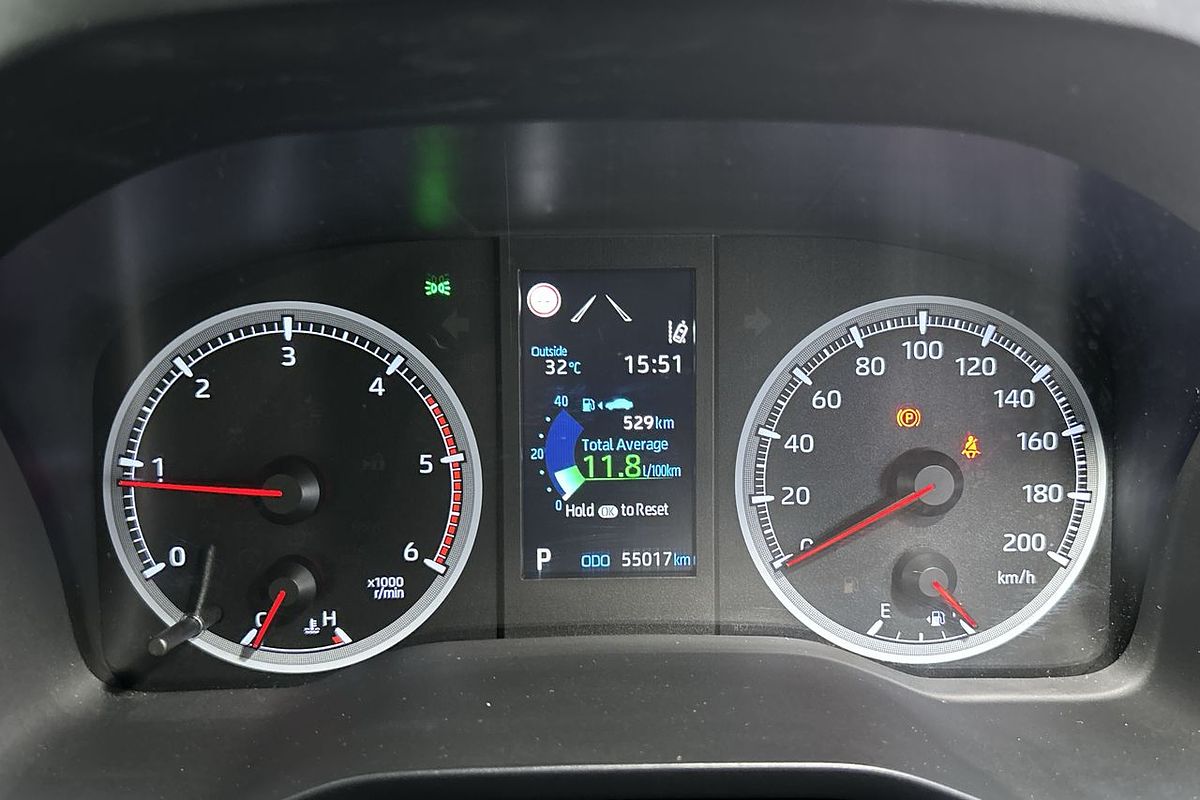 2020 Toyota Hiace Commuter GDH322R