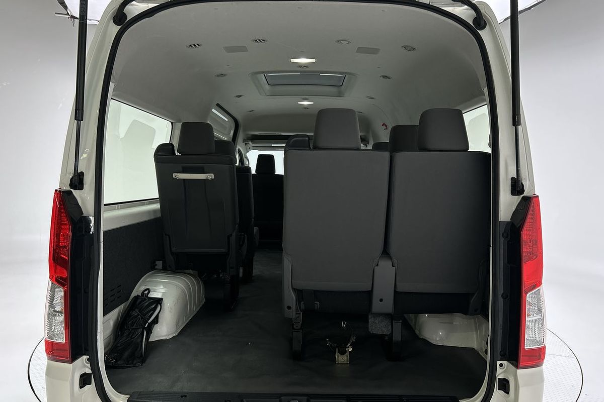 2020 Toyota Hiace Commuter GDH322R