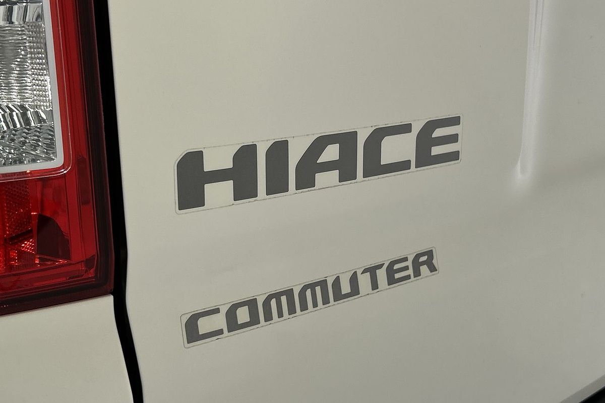 2020 Toyota Hiace Commuter GDH322R