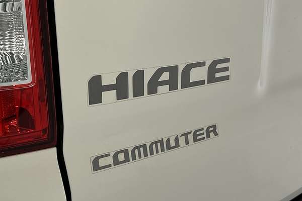 2020 Toyota Hiace Commuter GDH322R