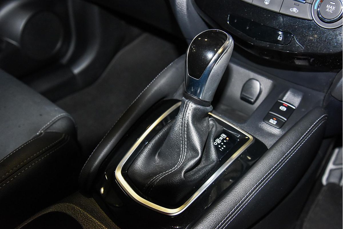 2019 Nissan QASHQAI ST-L J11 Series 3