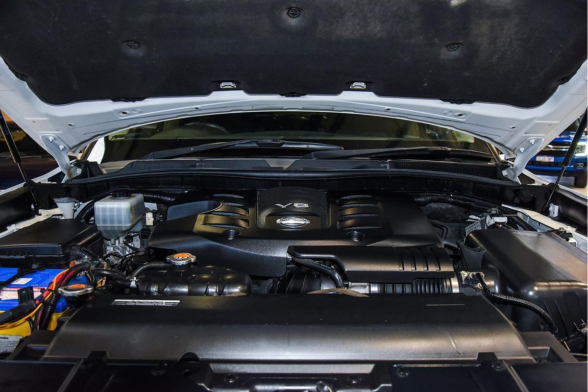 2013 Nissan Patrol ST-L Y62
