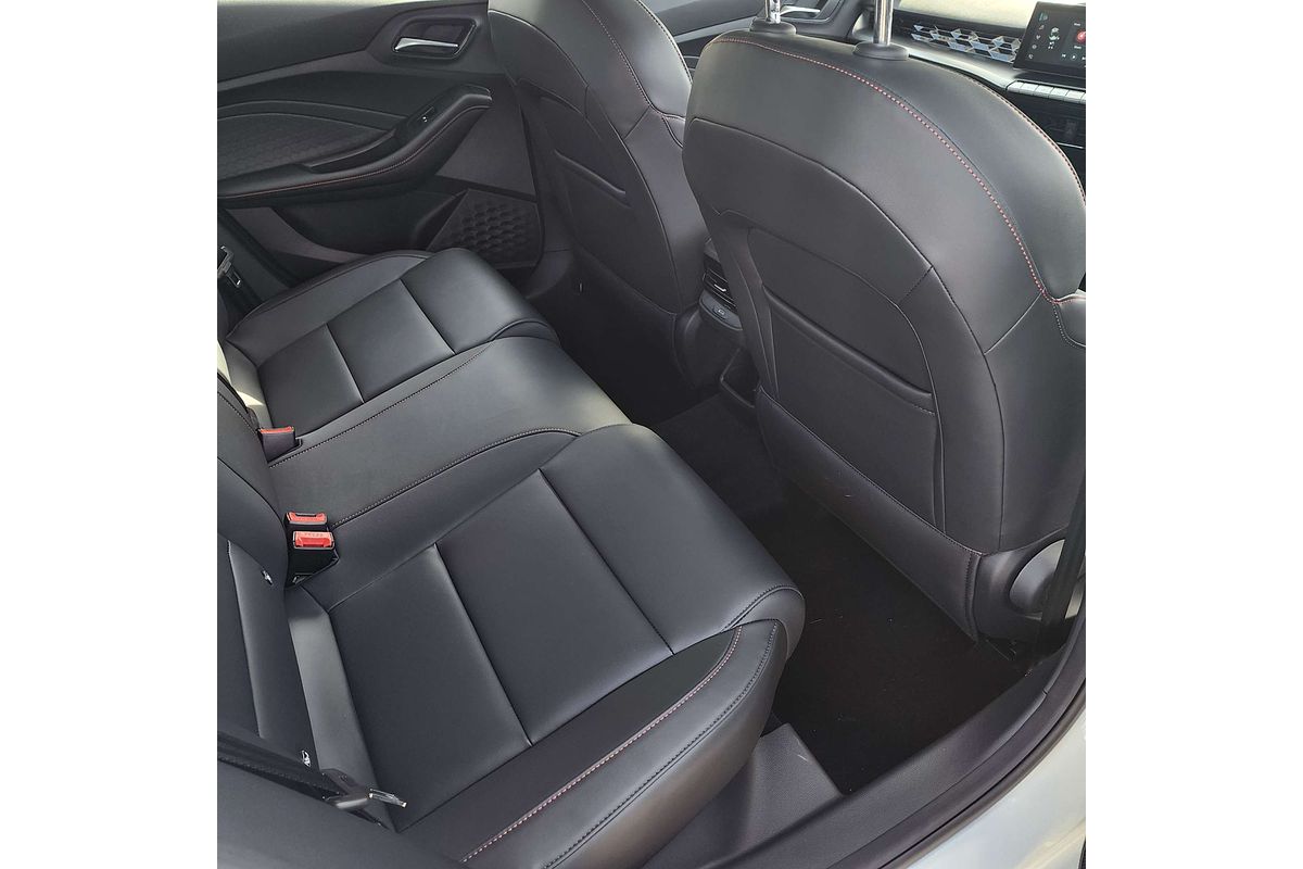 2024 MG MG5 Vibe