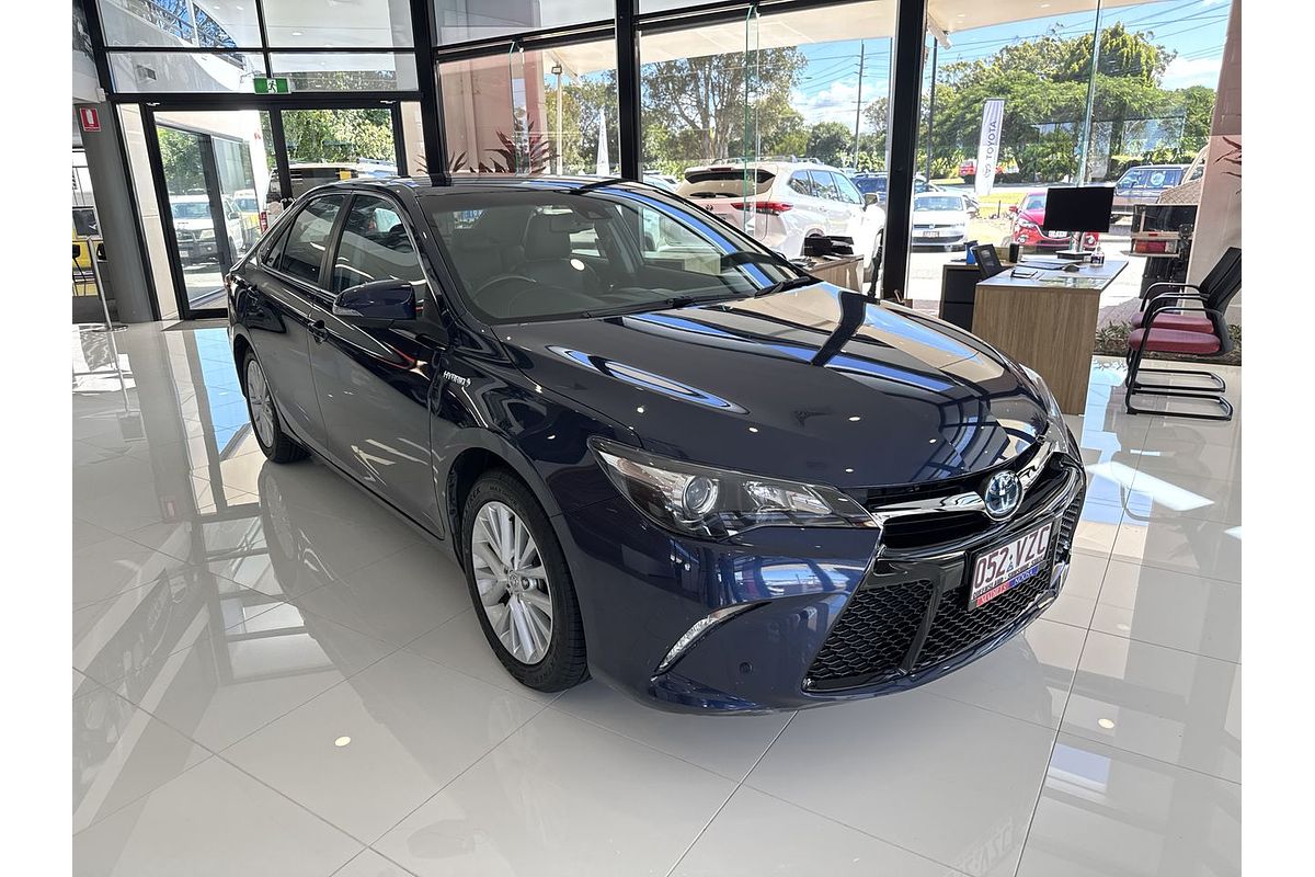 2015 Toyota Camry Atara SL AVV50R