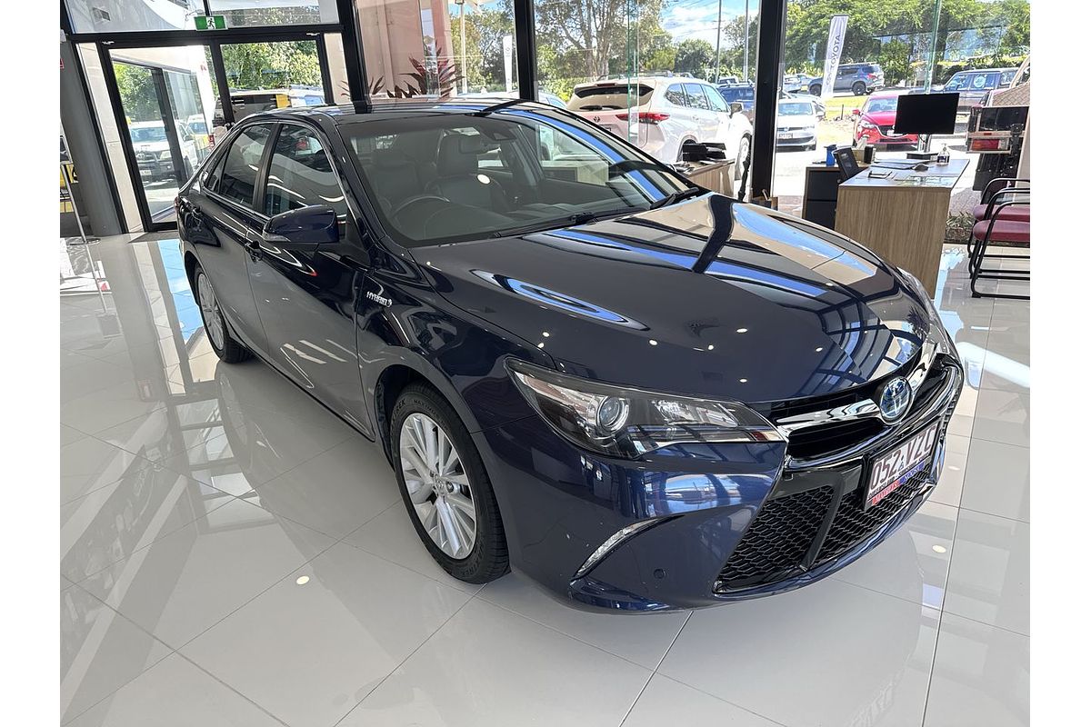 2015 Toyota Camry Atara SL AVV50R