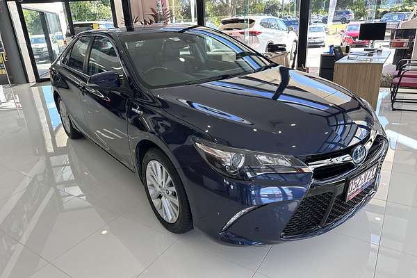2015 Toyota Camry Atara SL AVV50R