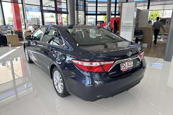 2015 Toyota Camry Atara SL AVV50R