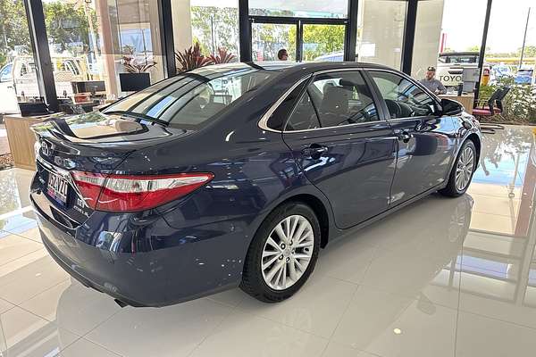 2015 Toyota Camry Atara SL AVV50R