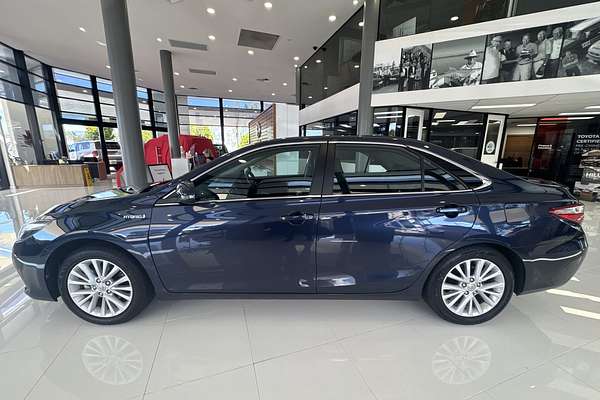 2015 Toyota Camry Atara SL AVV50R