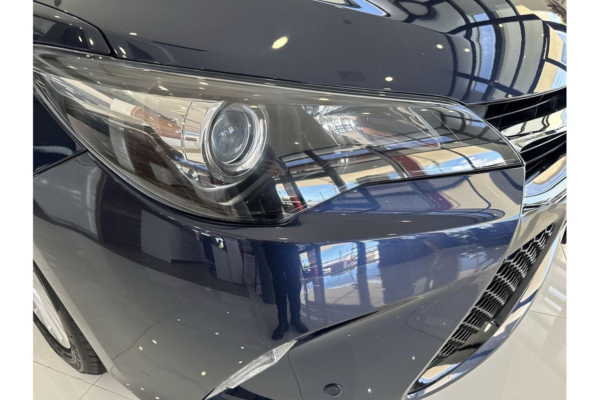 2015 Toyota Camry Atara SL AVV50R