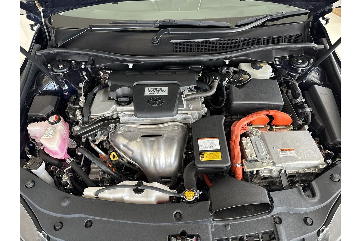 2015 Toyota Camry Atara SL AVV50R