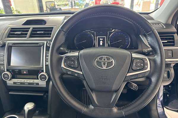 2015 Toyota Camry Atara SL AVV50R