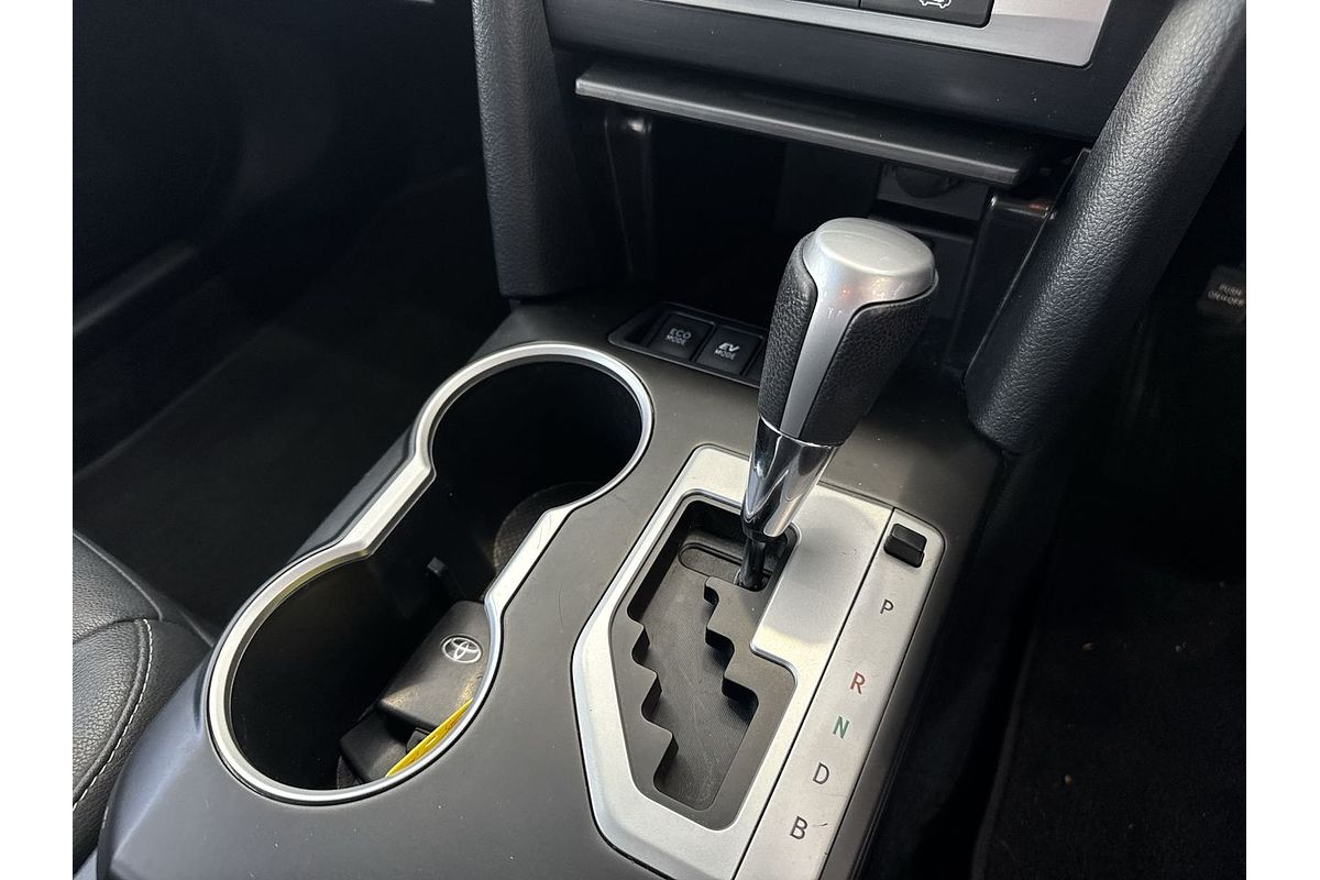 2015 Toyota Camry Atara SL AVV50R