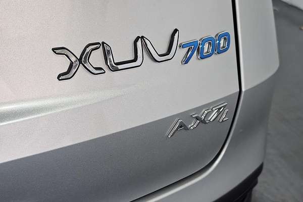 2023 Mahindra XUV700 AX7L