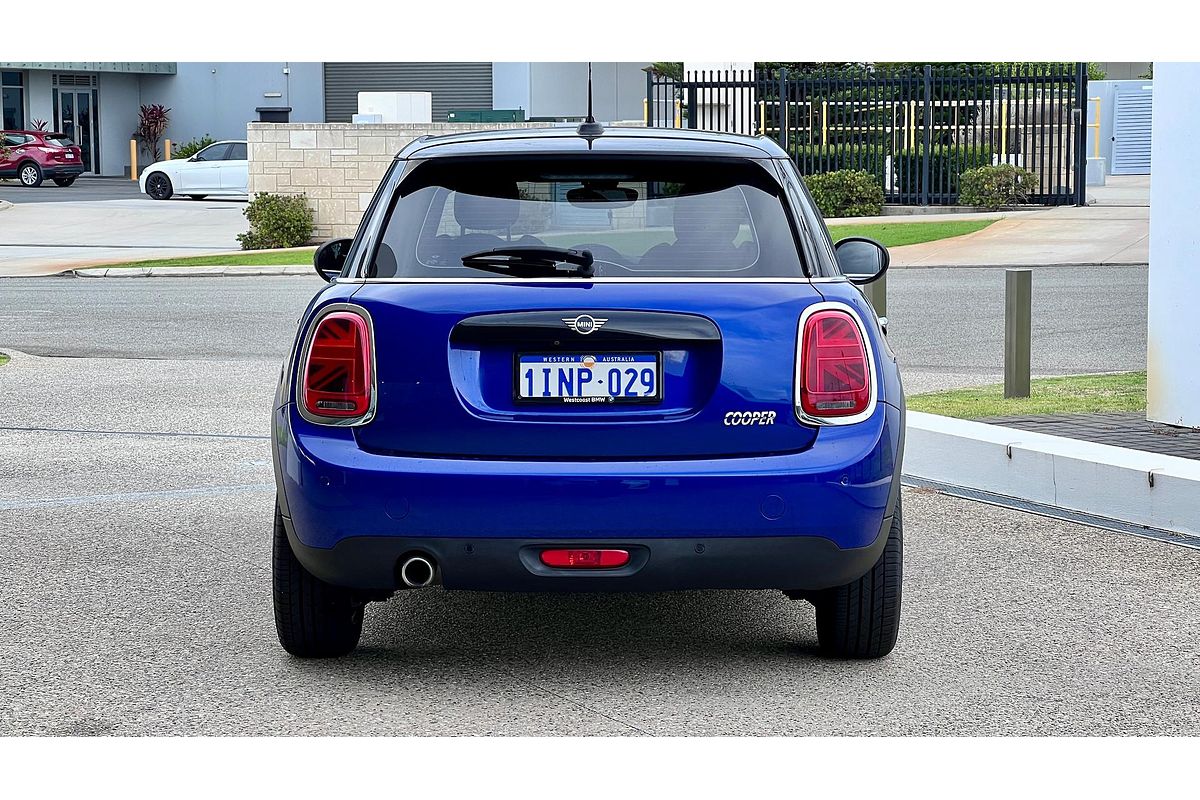 2017 MINI Hatch Cooper F55
