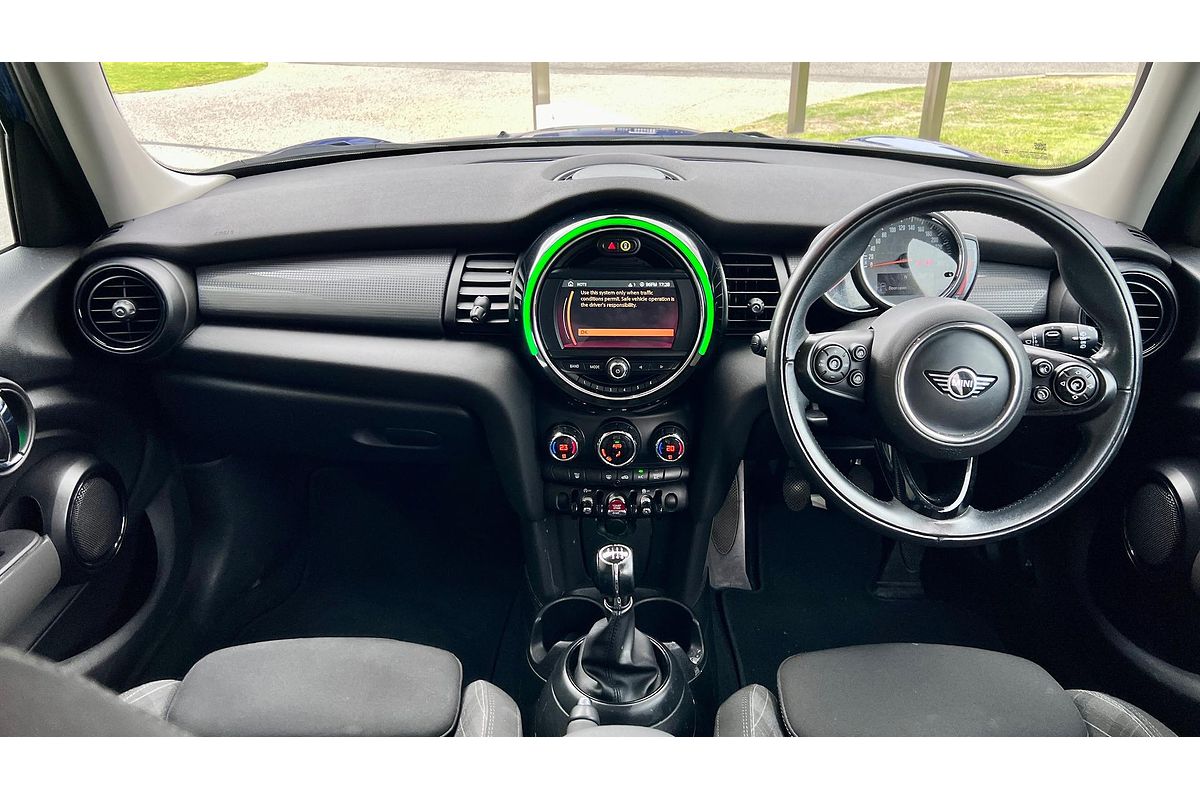 2017 MINI Hatch Cooper F55