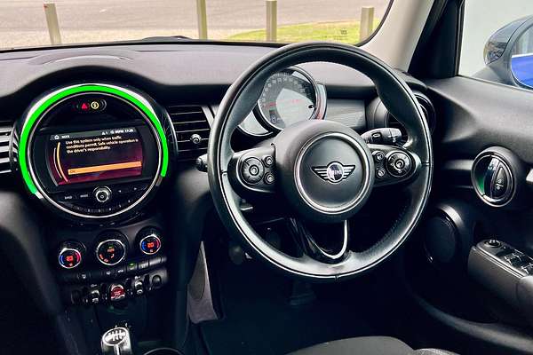 2017 MINI Hatch Cooper F55
