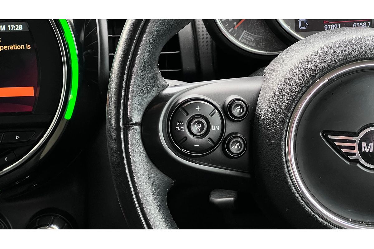 2017 MINI Hatch Cooper F55