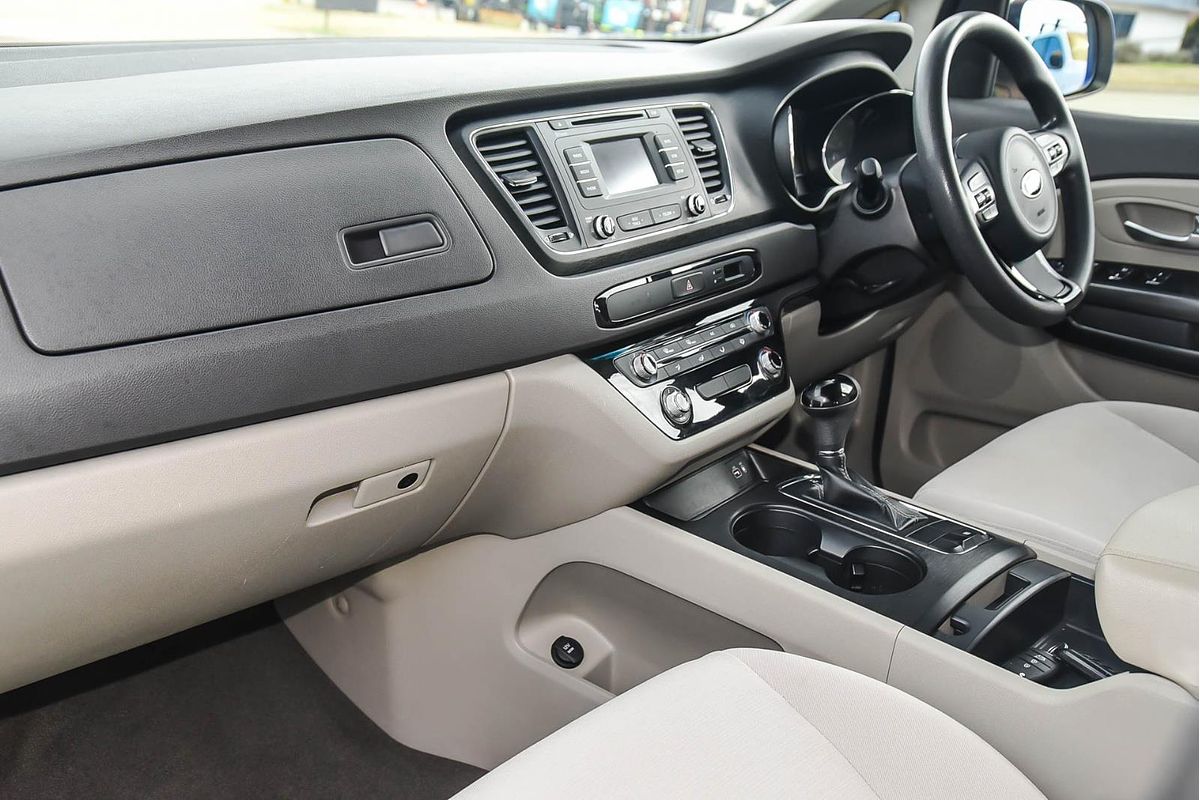 2016 Kia Carnival S YP