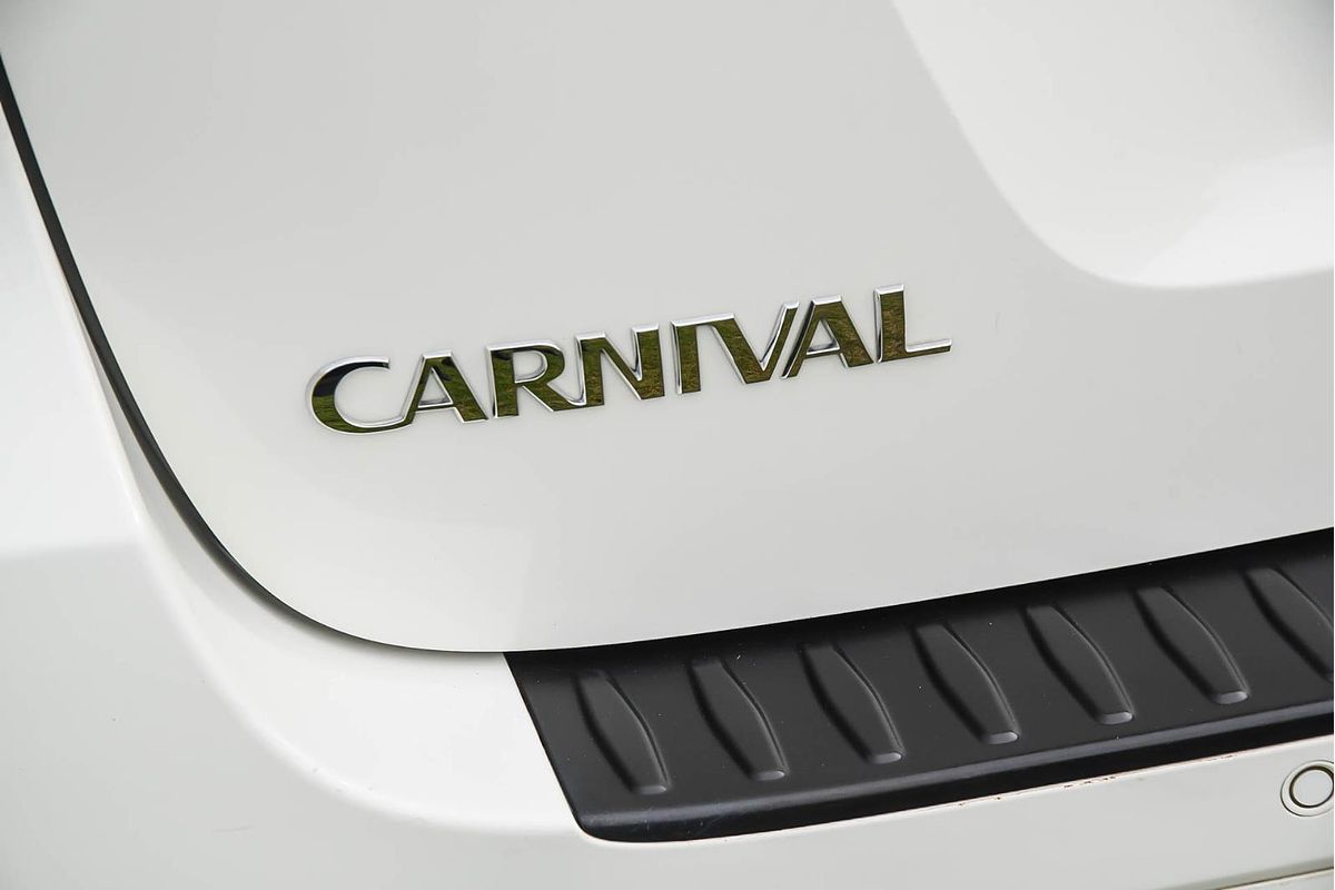 2016 Kia Carnival S YP