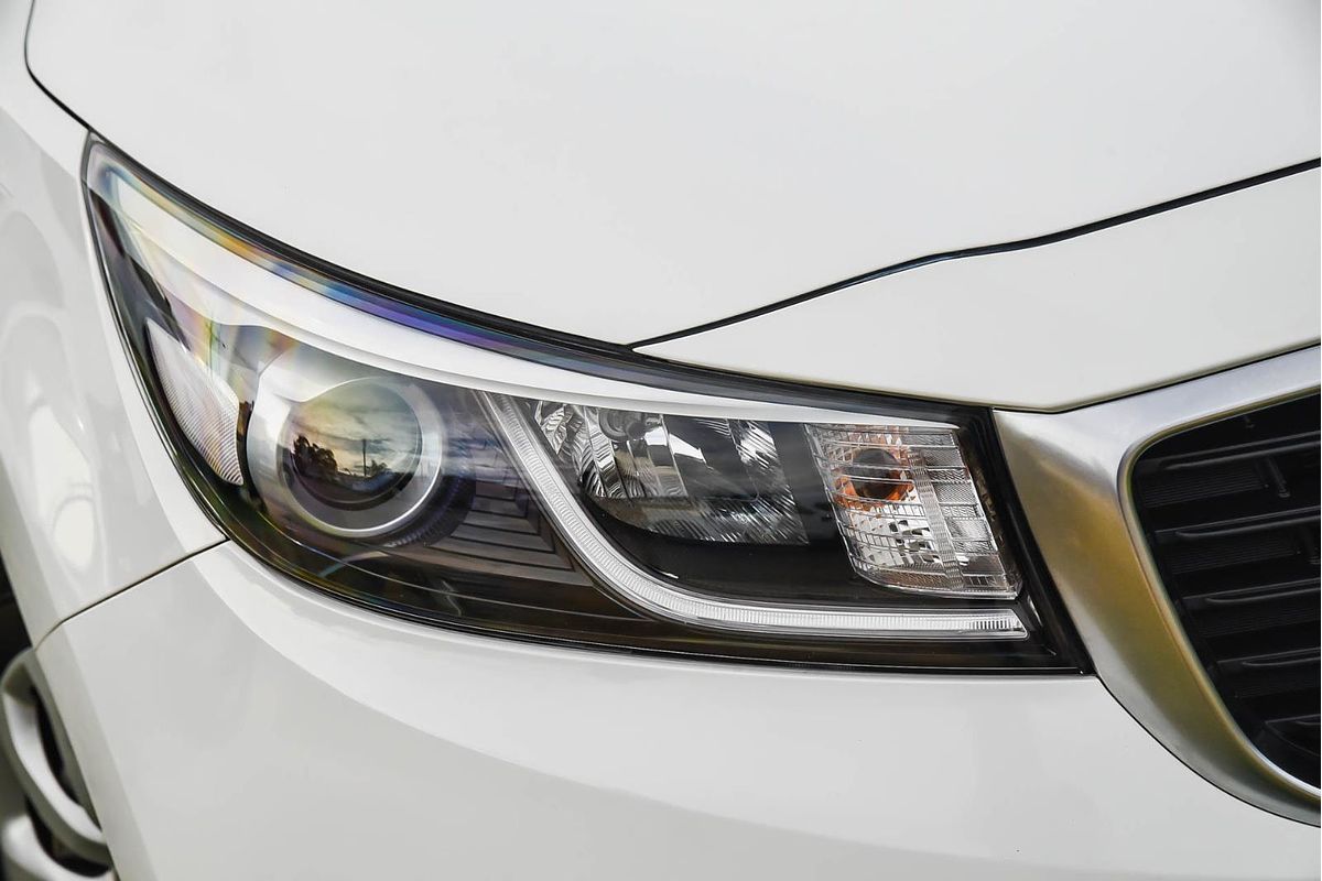 2016 Kia Carnival S YP