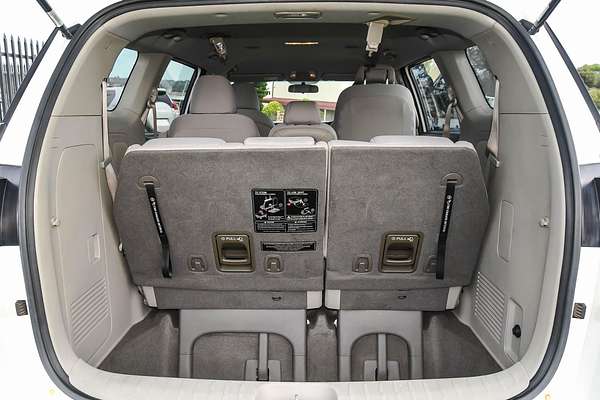 2016 Kia Carnival S YP
