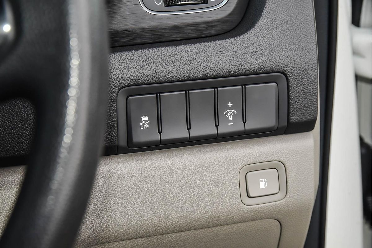 2016 Kia Carnival S YP