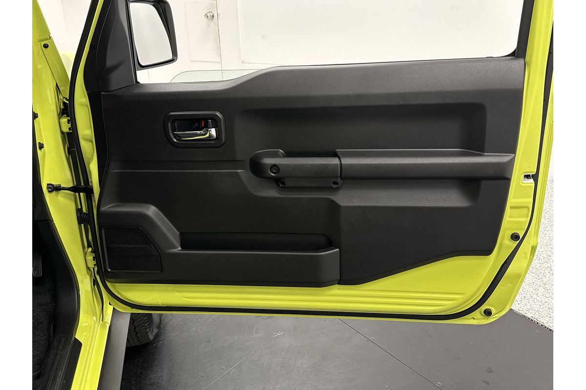 2022 Suzuki Jimny GJ