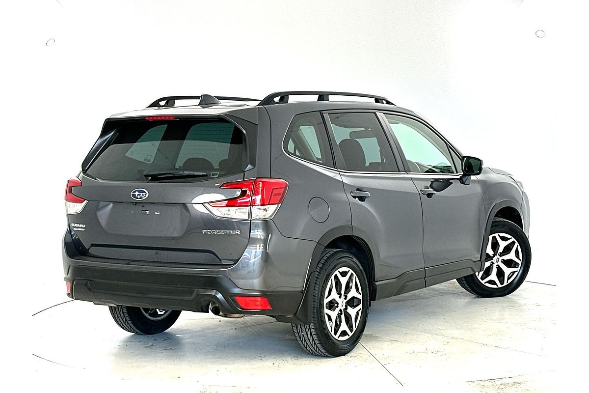 2023 Subaru Forester 2.5i S5