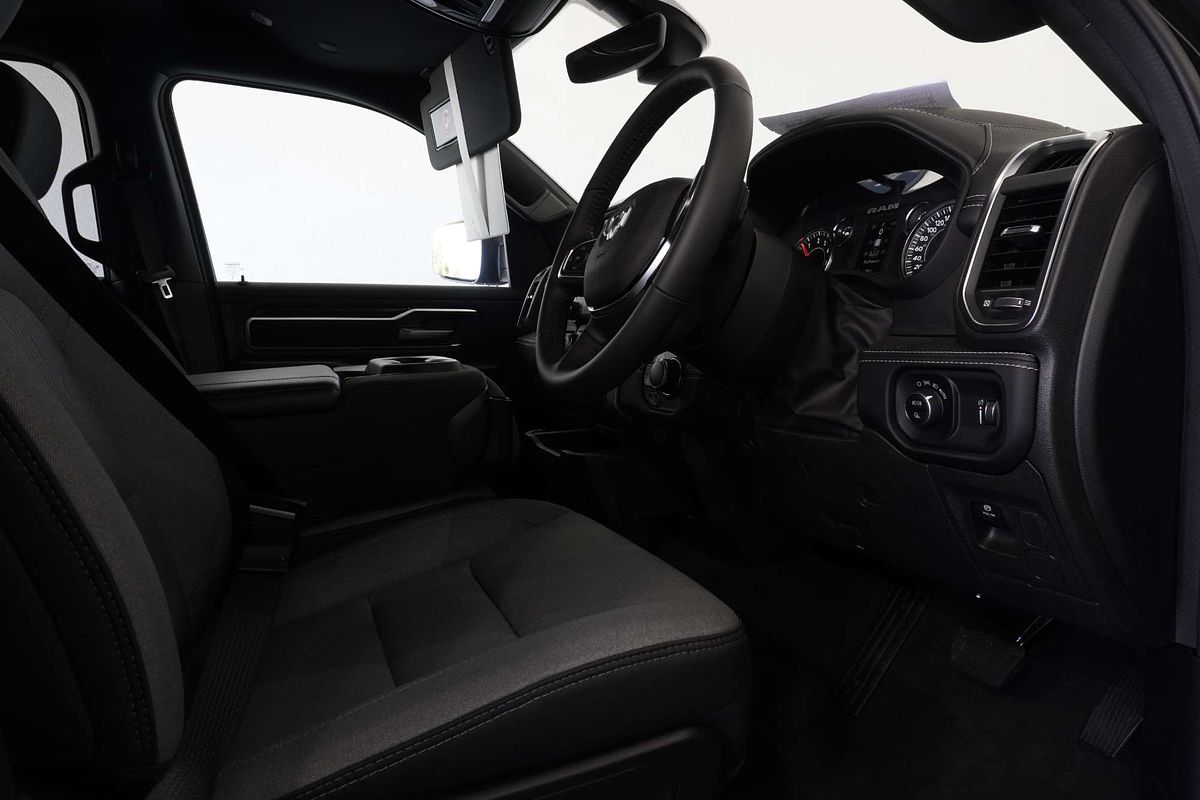 2023 RAM 1500 Big Horn DT 4X4 LWB