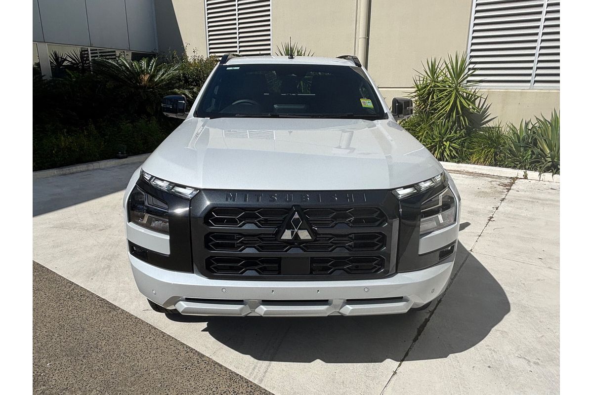 2024 Mitsubishi Triton GSR Special Edition MV 4X4