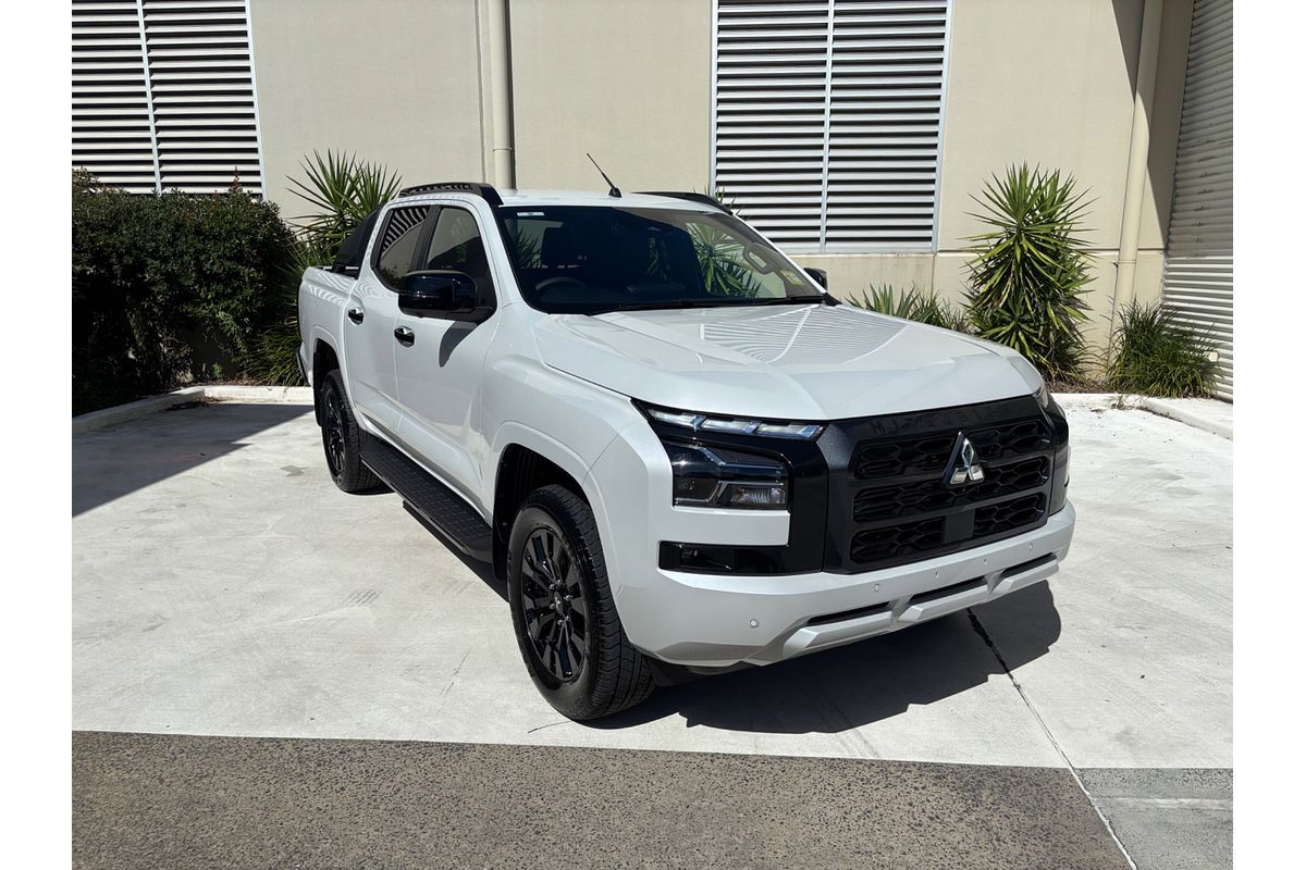 2024 Mitsubishi Triton GSR Special Edition MV 4X4