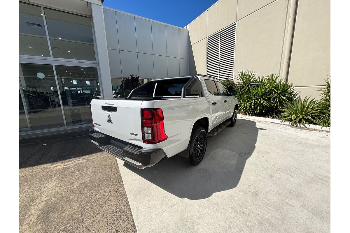 2024 Mitsubishi Triton GSR Special Edition MV 4X4