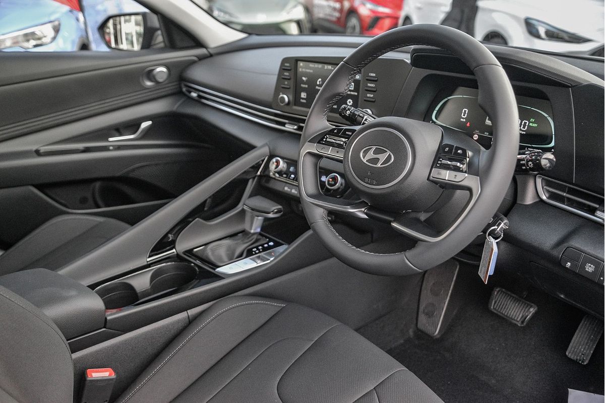 2025 Hyundai i30 Hybrid CN7.V2