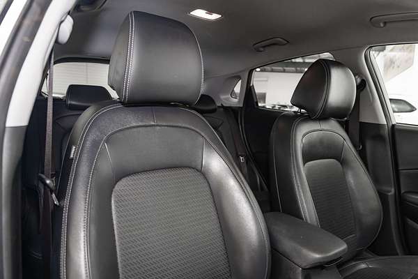 2019 Hyundai Kona Elite OS.3
